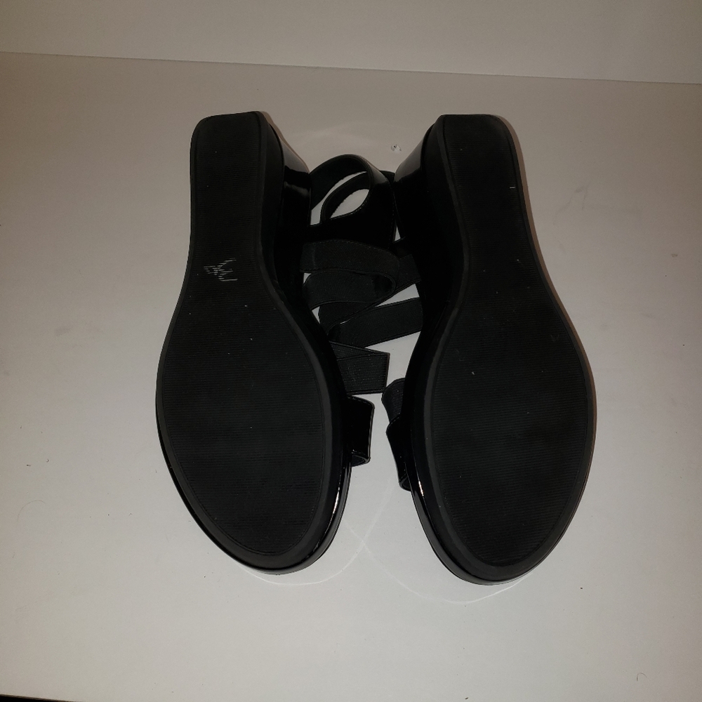 Shoes - Picture 3 of 3